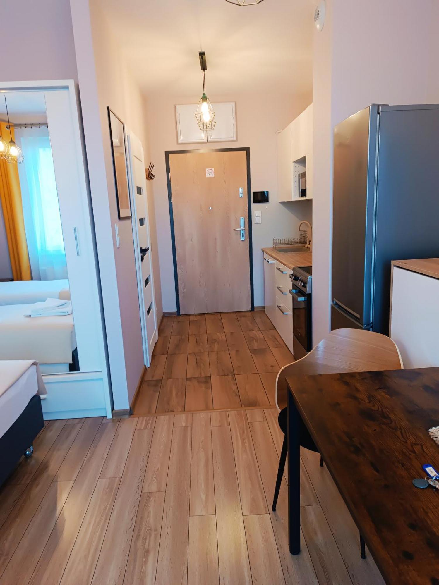 Sleep In Apartament Centrum Wroclaw Exterior photo